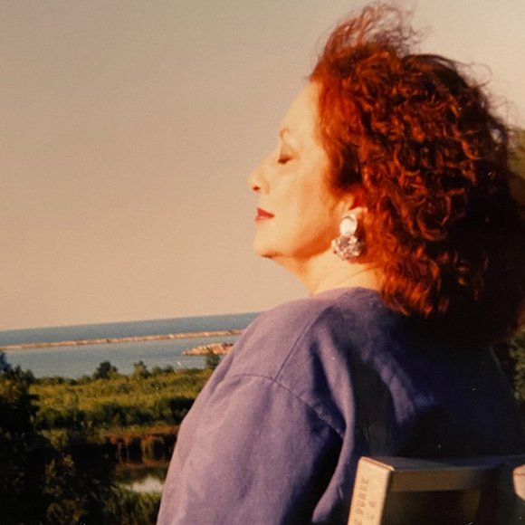 Meet your Posher, Lynda - Picture 6 of 15